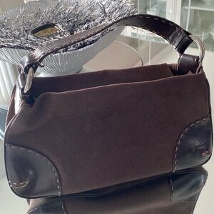 Desmo handbag